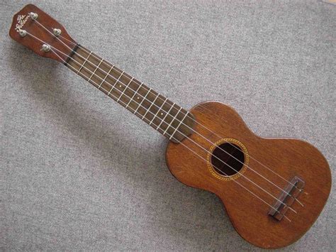 dating gibson ukulele